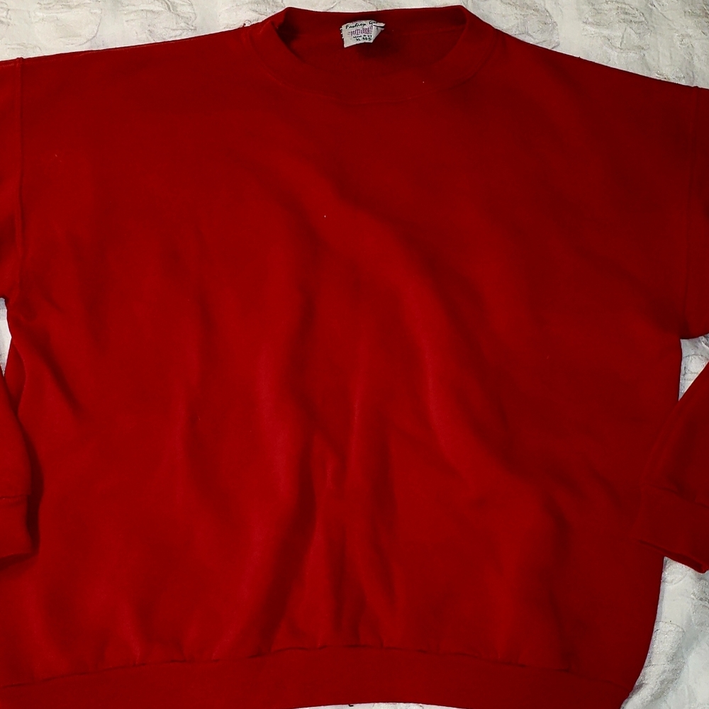 Unisex Size XL (48-50) "Fashion Gear" Sweater in Red